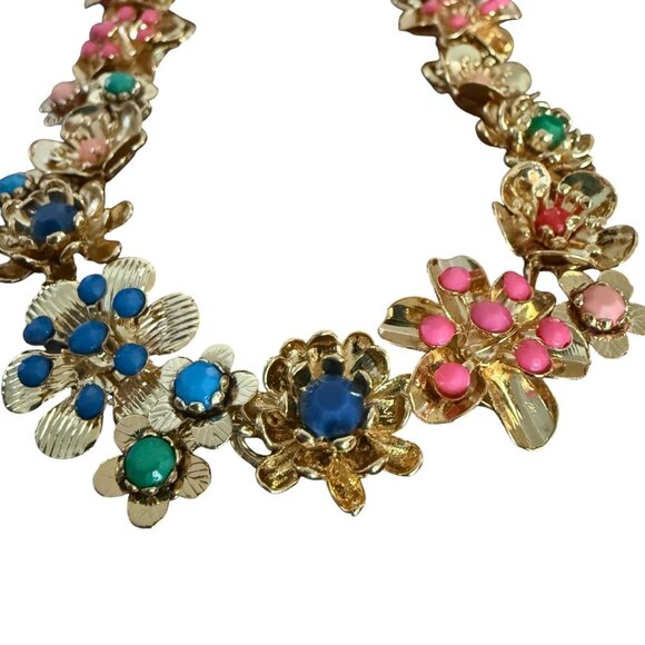 NWT RSVP By Talbots Adjustable Ribbon Tie Statement Necklace Gold-Tone Flowers - Picture 9 of 11